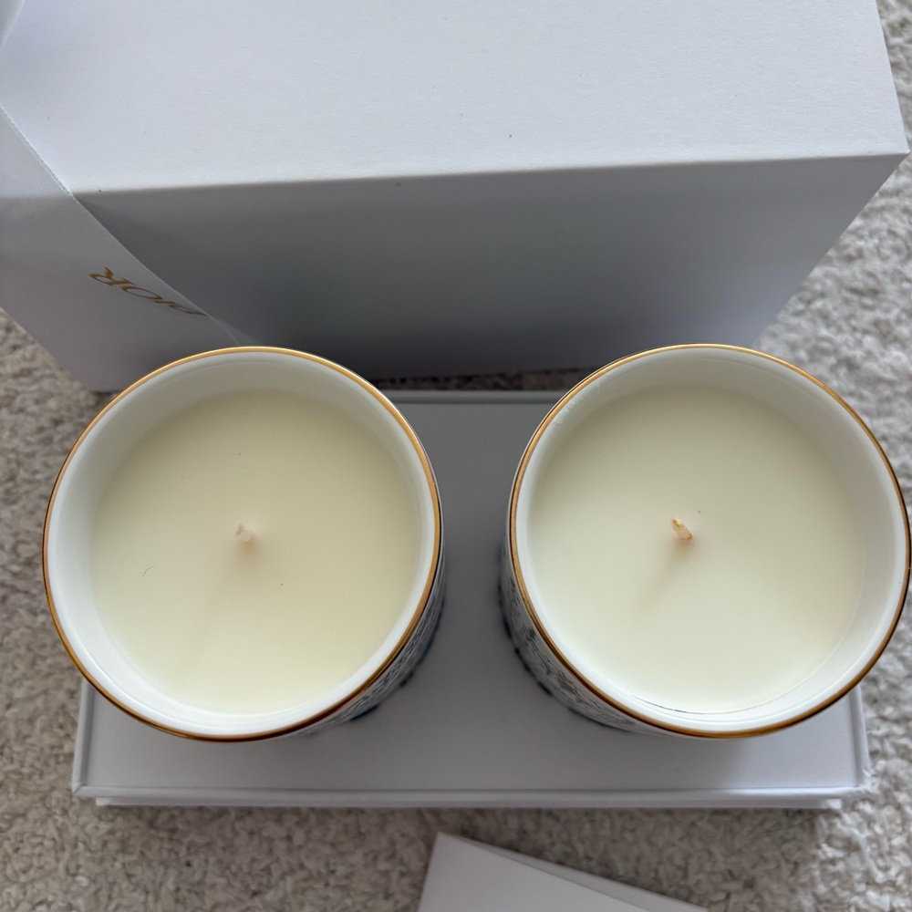 Dior Elegant Blue and White Candle Duo - Picture 8 of 16